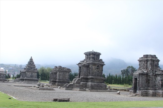 Arjuna temple. Winding journey to this place. Here the air is cool.