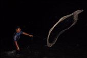 Enoc's mother is turning 40 the next morning, so he goes out fishing at night to catch some bocachicos, his mom's favorite fish, to surprise her at breakfast. He says the best way to catch bocachicos is with a fishnet (atarraya) at night because they can't see you coming, during a rainstorm because they can't hear you and when the river is low because that way it's easier to spot them.: by pamcamacho, Views[518]