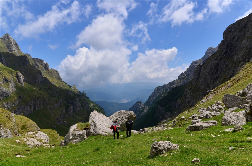 Another day, a last glimpse in the Guliver”s world