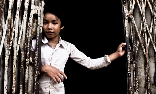 Watching you, watching me. 