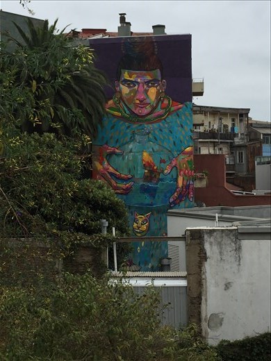 One of the many murals in Valparaiso