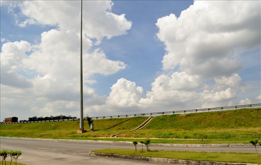 THE JOURNEY BEGINS (ON OUR WAY TO COORG FROM BANGALORE)