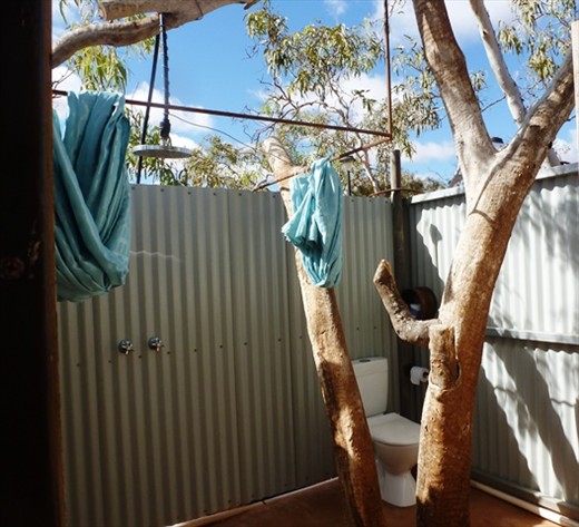 Outdoor Bathroom Bullara Station