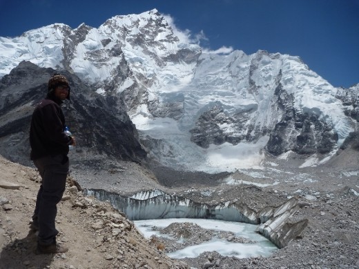 Trekking to Everest base camp
