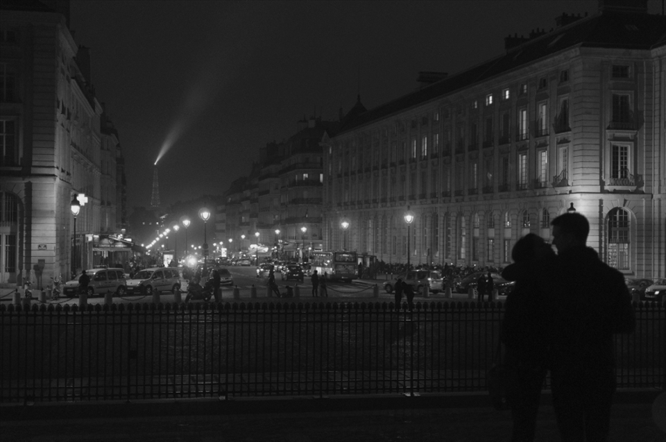 French kiss. What could be more romantic than to kiss your partner in the City of lights lit by the light ray of the Eiffel tour?