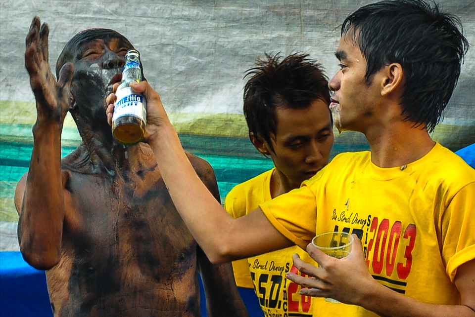 every people in the fiesta has their own way to beating the heat 