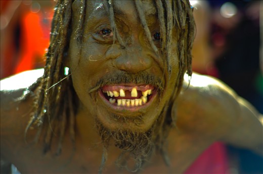 people always root for the taong putik (mud man) in the festivity