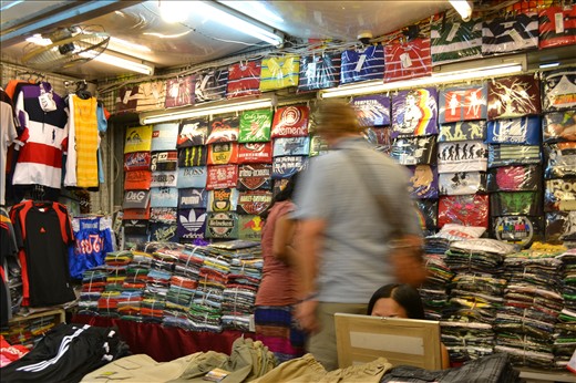 Pedro speed shopping