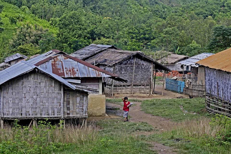 House of Moorong peoples, who lives in tongkaboti village.