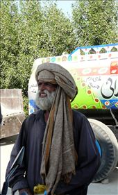 Scrap Merchant plying his wares - Sukkar: by people-n-place, Views[435]