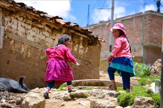 These little girls passed us on their way up the mountain. They were shy and giggling - looking away every time one of us smiled at them. They ran past our group and up the stairs, turning around to stare and laugh at the strange foreign visiters. Their curiosity put a childish grin on all of our faces.
