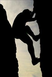 climbing: by peterbalatucan, Views[231]