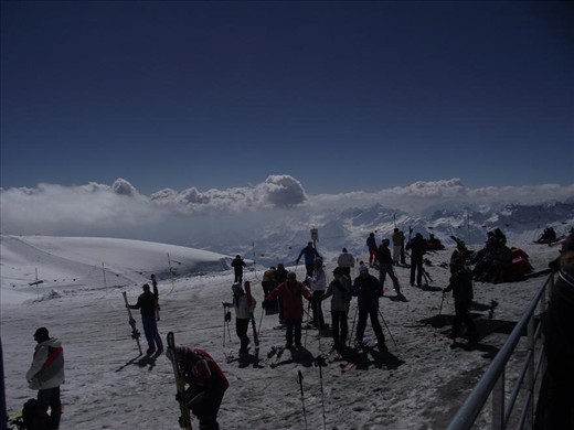 5 Kleine Matterhorn- view towards Italy