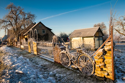 At the end of Town you got to have a fence.