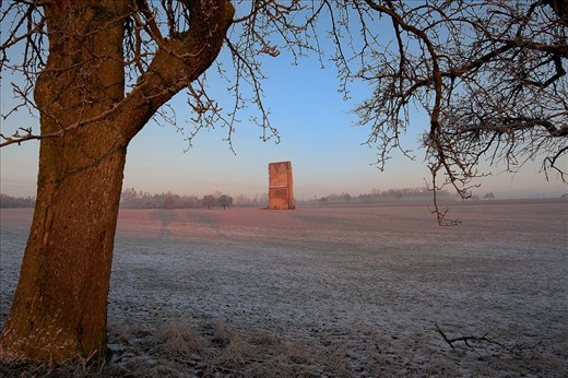 An early morning walk out of town with the cold days approaching!