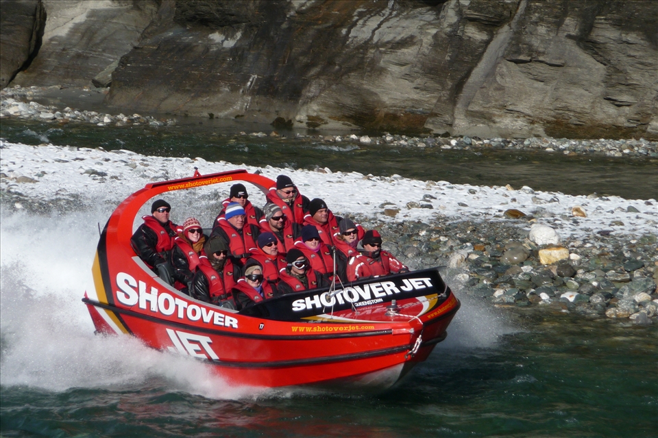 Jet Boating, fun and adventure never stops in Queenstown.