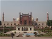 Lahore Badshahi Mosque full view: by piglet, Views[312]