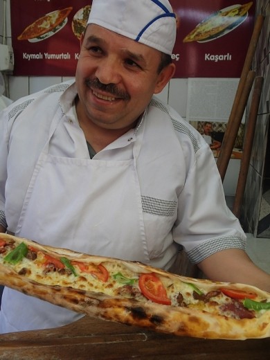 Freshly baked pide from the oven