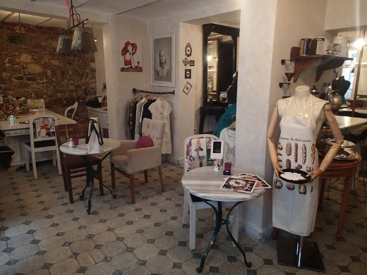 Charming clothing shop cum cafe