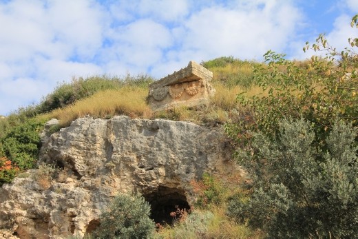 Turkey - Seleucia Pieria - sarcophagus on the mountain