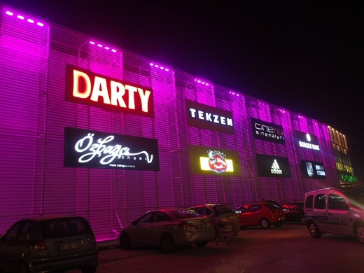 Turkey - Konya - shopping mall opposite my hotel