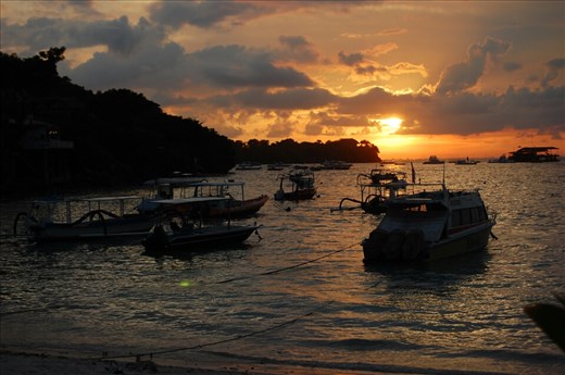Sunset over Lembongan