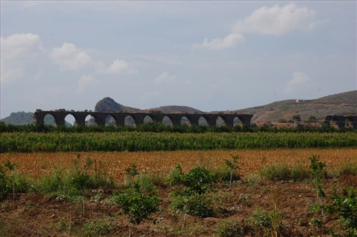 Aqueduct to aspendos