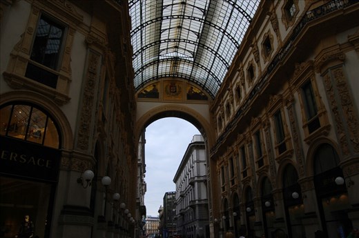 Gallery near Duomo