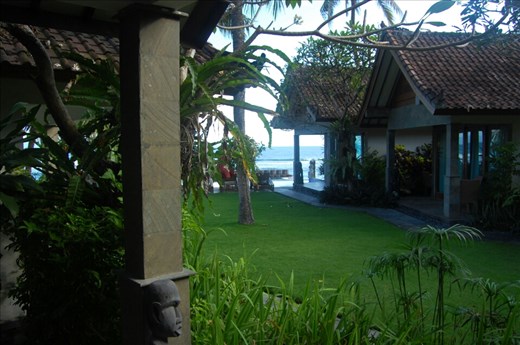 Bayshore villas Candi Dasa