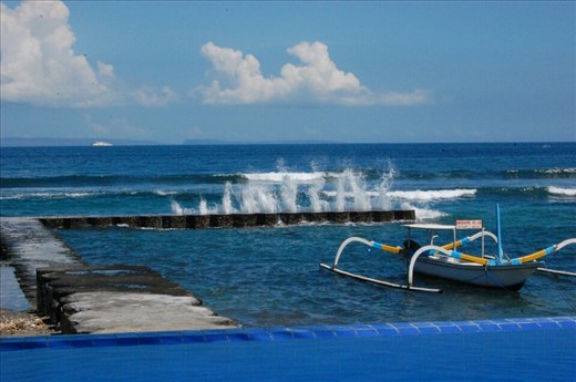 Wave breakwater at front of villa