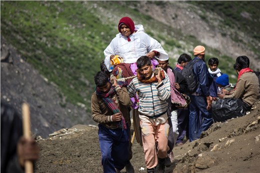 An Old lady on the way of Amarnath.