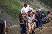 An Old lady on the way of Amarnath.: by plaban, Views[433]
