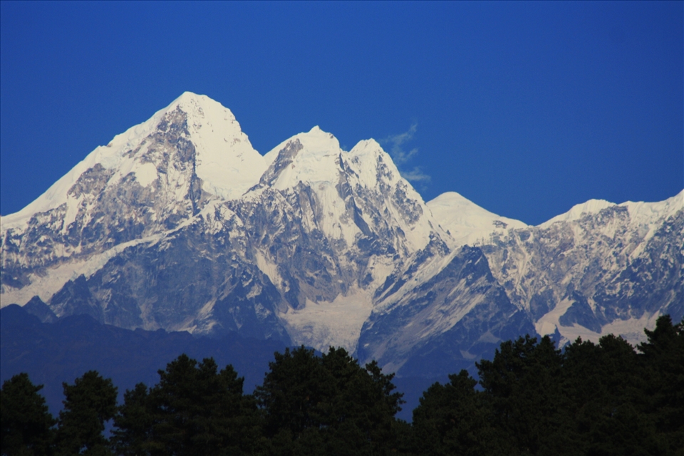 An icon that represents the people, The Himalayas