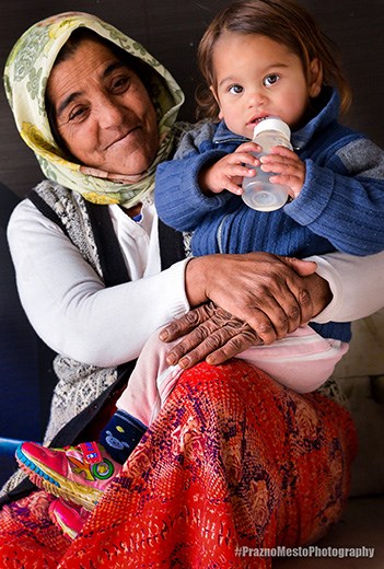 Generations
NIKON D7100
f2.8
1/80sec.
ISO 500
Focal lenght 35mm
Metering: Spot