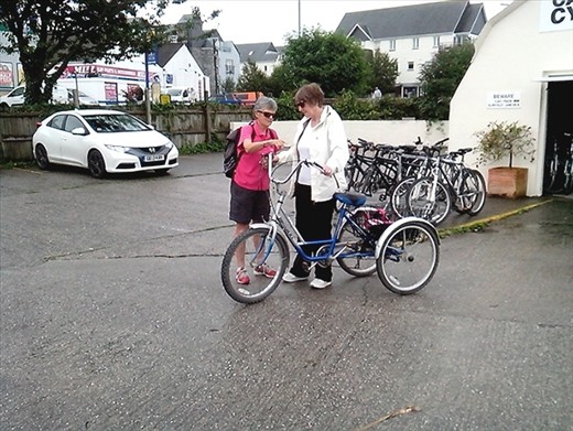 Janice giving Lindsay instruction on trike riding