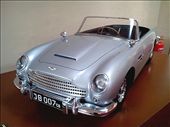 James Bond's Aston Martin replica: by quando, Views[337]