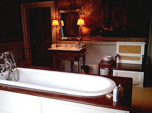 Holkham house ensuite