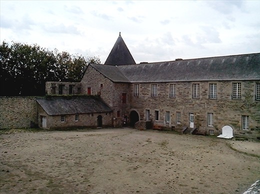 The internal courtyard.