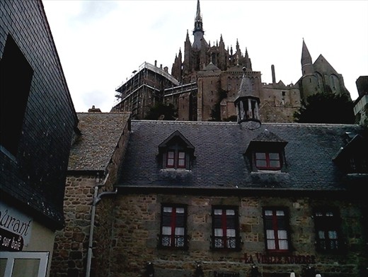 Looking up over houses to the abbey above.