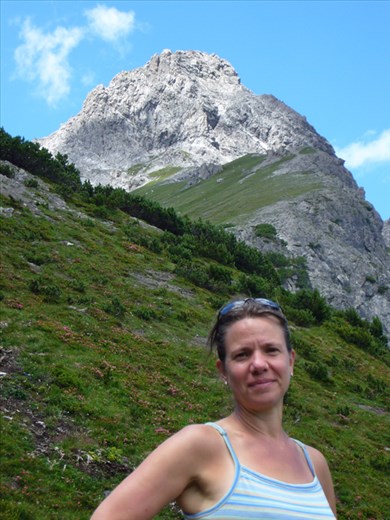 Rachel beneath the Saulakopf