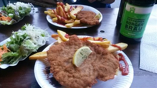 The delicious schnitzel we had!