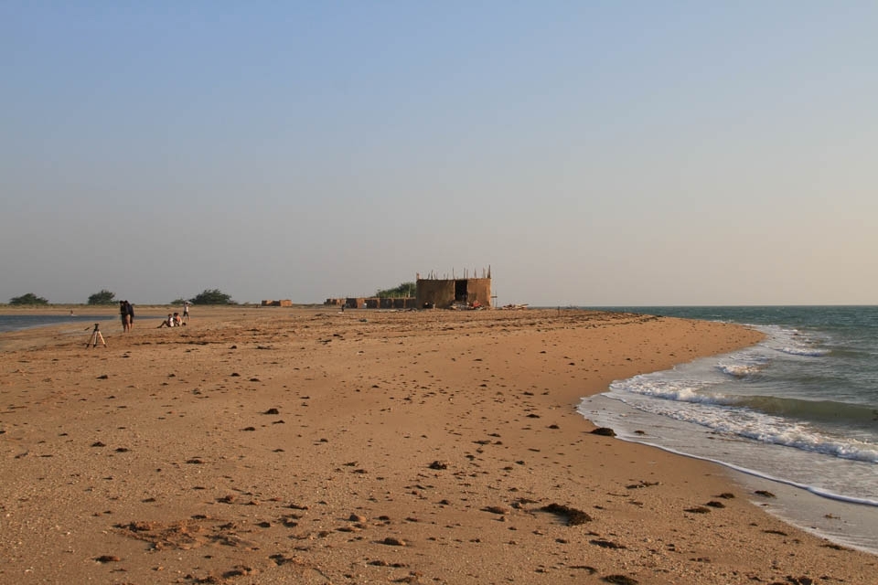 pic 1
Welcome to the camp site at Dunni Point, Beyt Dwarka. This is situated at entry point of Gulf of Kuchchh in Gujarat which is state in western India. Every year during December- February marine camps are organized by CEE to create awareness on marine life amongst common people. The campsite is surrounded by sea on three sides    