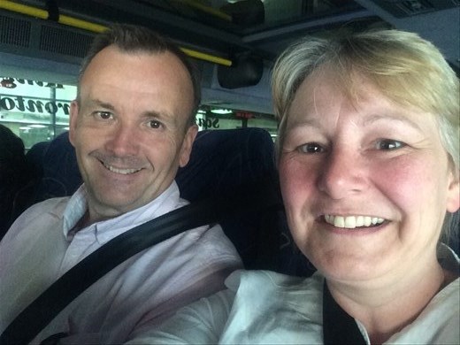 On the bus to Niagara Falls