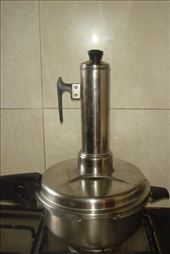 Puttu Maker on a pressure cooker: by rathina_sankari, Views[1623]