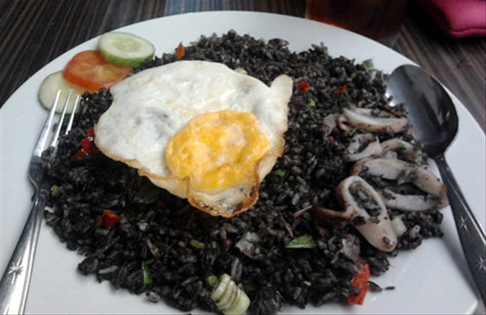Black Fried Rice