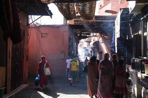 The light and smog in the morning