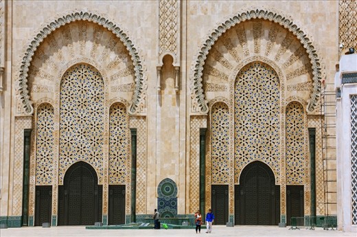 The great mosque and small people