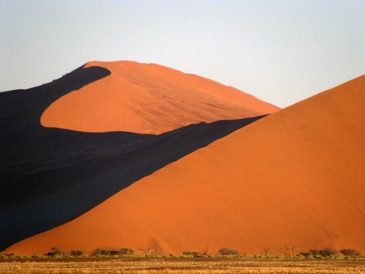 In the 32,000km2 of this beautiful desert, some of these amazing dunes can reach 300mts height