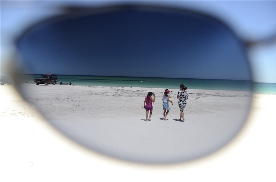 White sand and a good pair of sunnies its all you need
