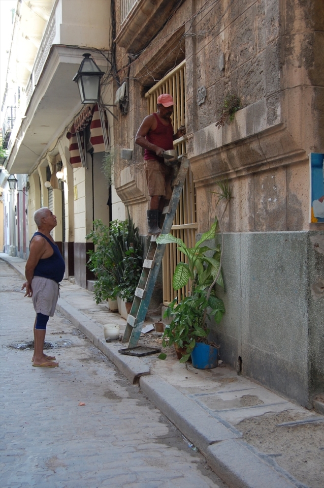 Life on the streets in the old town of Havana iis sometimes sleepy  and slow; the remnants trying to sluggishly preserve a crumbling era.